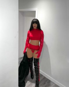 ts-escort-iza-beautiful-sexy-hot-big-boobs-tits-big-ass-bum-red-lingerie-leather-boots-gloves-long-hair-thong-transbunnies